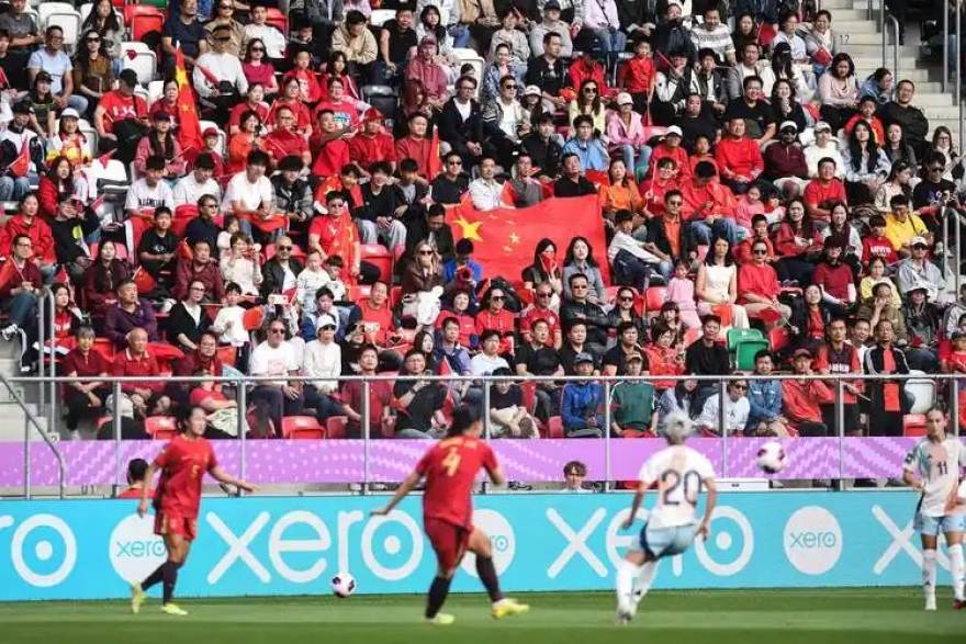 乐球体育深度资讯与战术分析文章配图